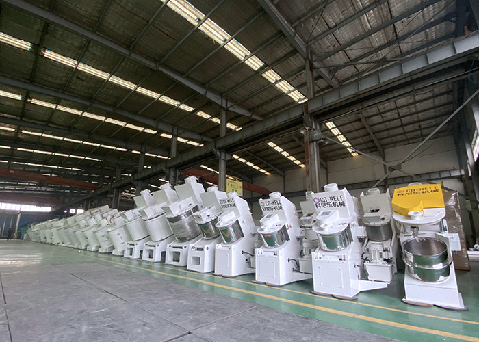 科尼樂鋰電池混合機(jī) 科尼樂鋰電池混合機(jī)